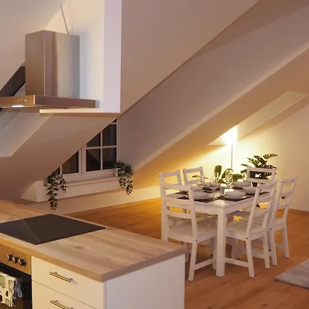 Luxus Apartamento *